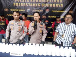 Tim Anti Bandit Polsek Karangpilang Bekuk Dua Kurir Pil Koplo