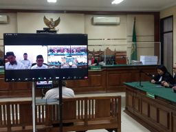 Tiga Mantan Pegawai PT Antam di Vonis Berbeda, Sentot: Majelis Hakim Mengabaikan Pledoi