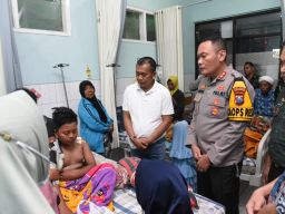 Kapolres Bondowoso Bersama Forkopimda, Sambangi Korban dan Lokasi Terdampak Puting Beliung