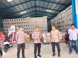 Polres Tulungagung Siagakan Personel, untuk Pengamanan Gudang KPU dan Proses Pelipatan Surat Suara Pemilu 2024