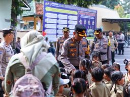 Dekat dan Bersahabat, Polres Lumajang Gelar Program Polisi Sahabat Anak