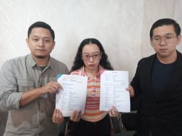 Istri Drummer Korban Miras Oplosan Gugat Hotel Vasa di PN Surabaya