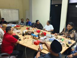 Kepala Imigrasi Tanjung Perak Buka Bersama dengan Pengurus PWI Jatim