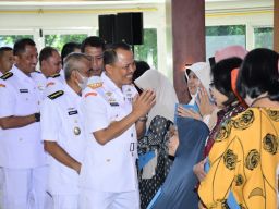 Komandan Puspenerbal Beri Warakawuri Tali Asih Jelang HUT ke-68 Penerbal