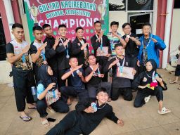 Kontingen Pencak Silat Puspenerbal Raih 22 Medali di Kejuaraan Pencak Silat Kesultanan Kacirebonan 2024