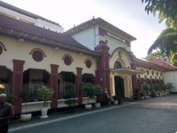 Pengugat Kecewa Atas Putusan Mejelis Hakim, Andrian Menghilang Setelah Digugat