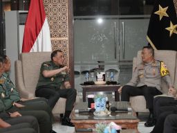 Jalin Silaturahmi Mayjen TNI Rudy Saladin berkunjung ke Mapolda Jatim