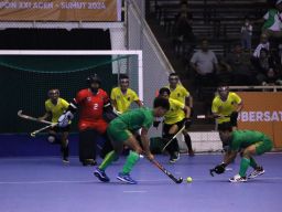 Tim Hockey Indoor Putra Jatim Bantai Tim Hockey Indoor Putra Sumut 6-2