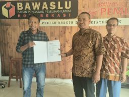 Pasangan Tri Adhianto-Harris Bobihoe Kembali Dilaporkan ke Bawaslu Kota Bekasi