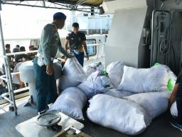 Lanal Nunukan Koarmada II Berhasil Gagalkan Penyelundupan Ballpress di Perbatasan Nunukan