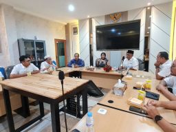 SMSI Jatim Bahas Tantangan Media Online Bersama Rektor Unitomo