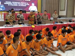 Polda Jatim Amankan 2.300 Preman Dalam Operasi Pekat Semeru 2025