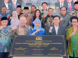 Gubernur Khofifah Resmikan Kantor DPD RI Jatim, Kini Saluran Aspirasi Lebih Dekat dengan Masyarakat