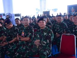 Komandan Puspenerbal Turut Meninjau Geladi Bersih Upacara Gelar Pasukan Militer di Bantujajar