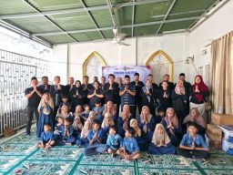 Gerakan Mahkamah Agung Peduli: PTUN Surabaya Berbagi Kasih dengan Anak Yatim