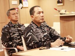 Pangkoarmada II Ikuti Apel Komandan Satuan TNI AL 2026 dari KRI Brawijaya-320