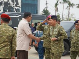 Perkuat Kemandirian Pertahanan Maritim, Koarmada II Dampingi Menhan Tinjau PT PAL Indonesia