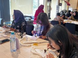 Jaga Warisan Nusantara, Gaungkan Pesona Batik Indonesia