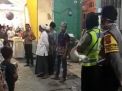 Polisi Bubarkan Resepsi Pernikahan di Jalan Kedungmangu Timur Surabaya