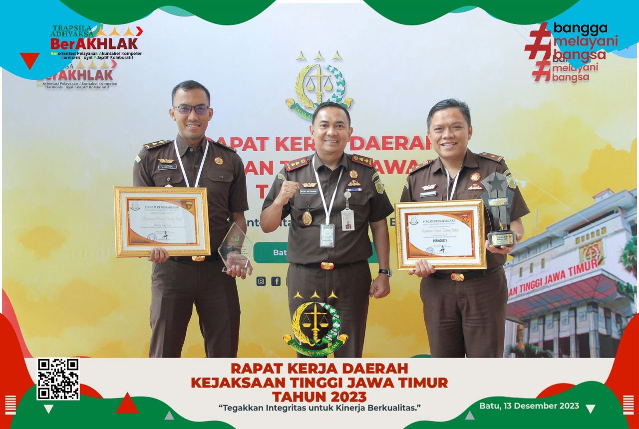 Pidsus Kejari Tanjung Perak Raih Penghargaan Terbaik Se-Jatim