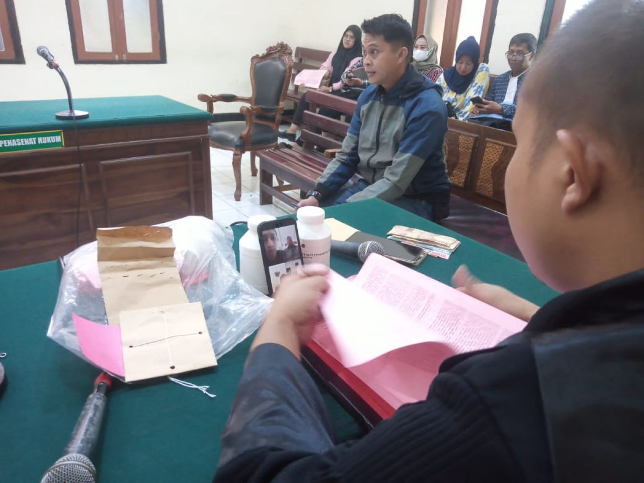 Sidang Perkara 100 Butir Ekstasi, Terdakwa Membenarkan Keterangan Saksi Penangkap