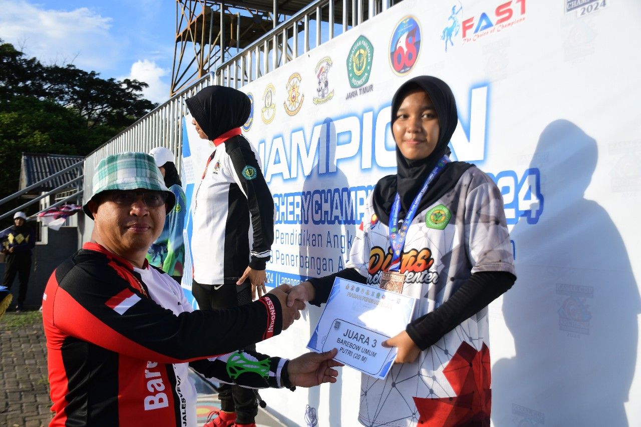 Ratusan Atlet Panahan Berlaga di Barebow 20 M dan Nasional U-13 Kasal Cup 2024