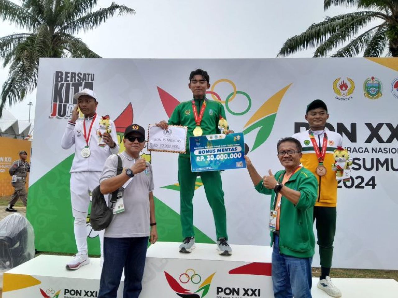 Balap Sepeda Jatim Sumbangkan Medali Emas di ITT PON XXI 2024 Aceh Sumut