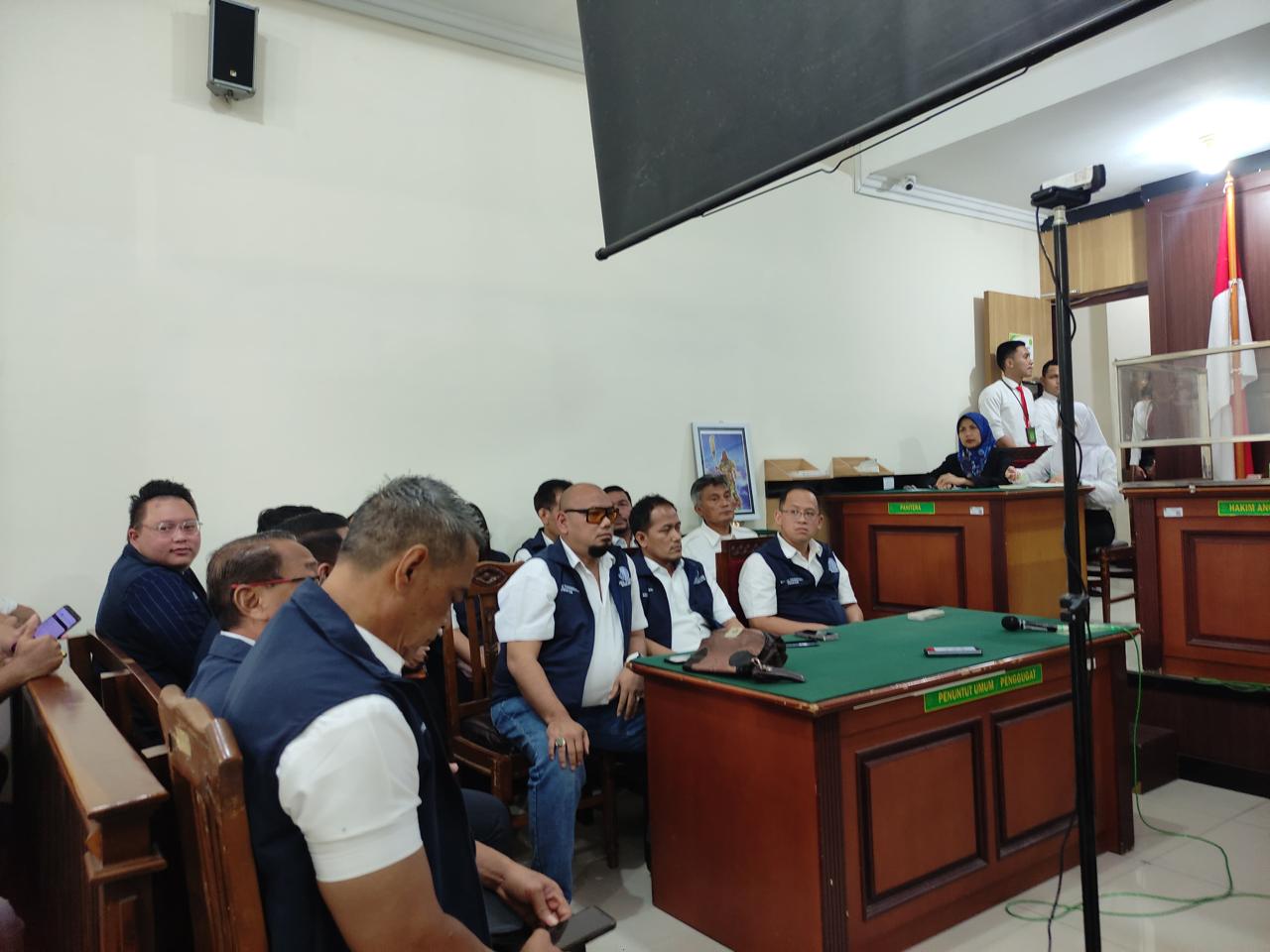 Johanes Dipa : Menang Praperadilan Kejari Gresik, Mohon Kliennya Segera Dibebaskan