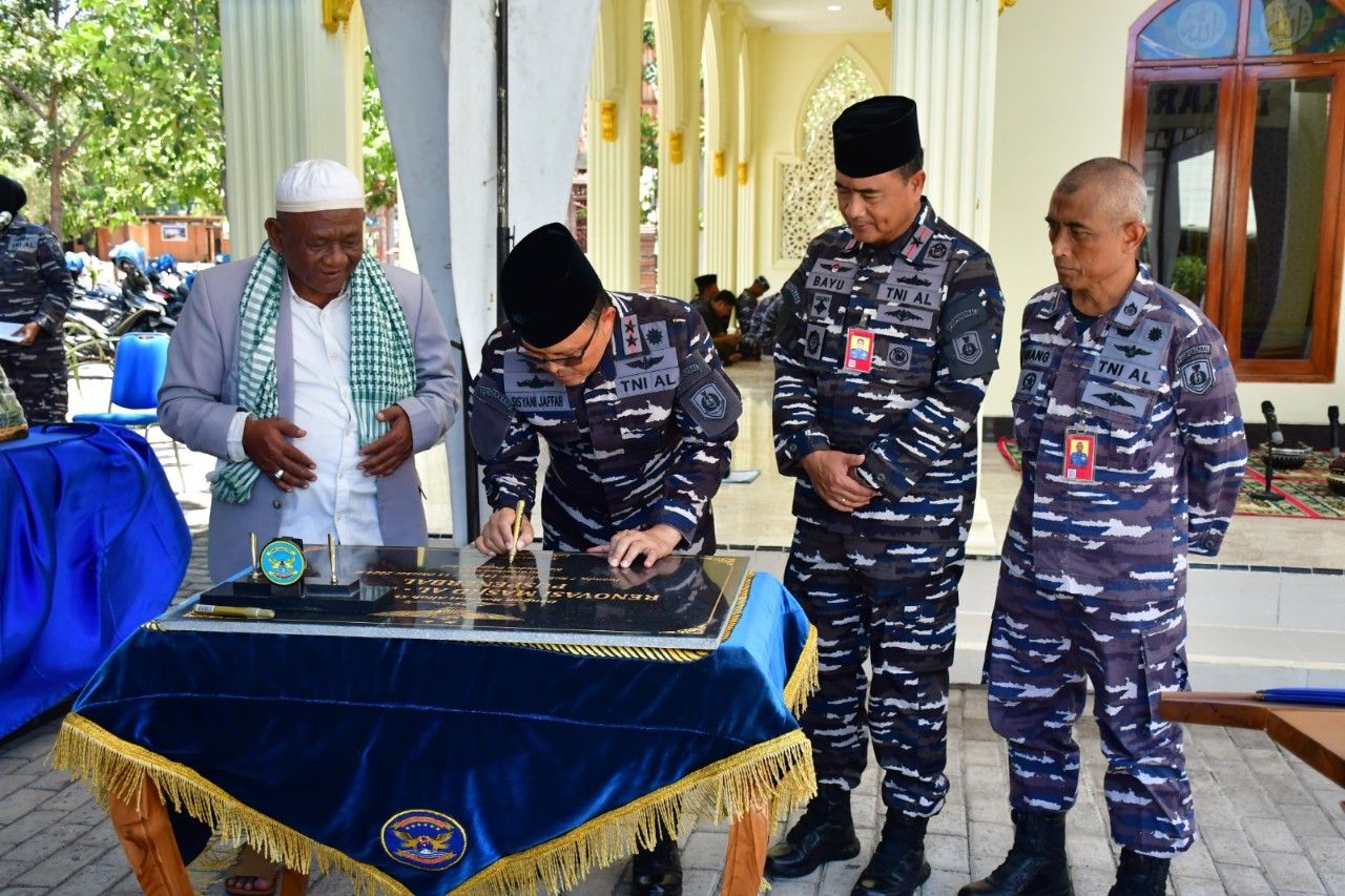 Tingkatkan Imtaq Prajurit, Komandan Puspenerbal Resmikan Masjid Al-Hidayah Mako Puspenerbal