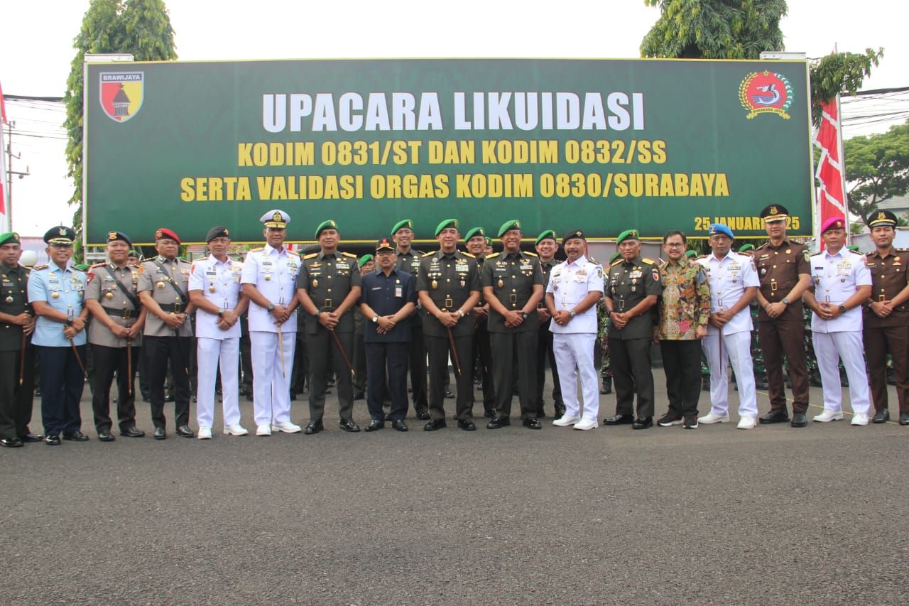 Koarmada II Hadiri Upacara Likuidasi dan Validasi Orgas Kodim di Surabaya