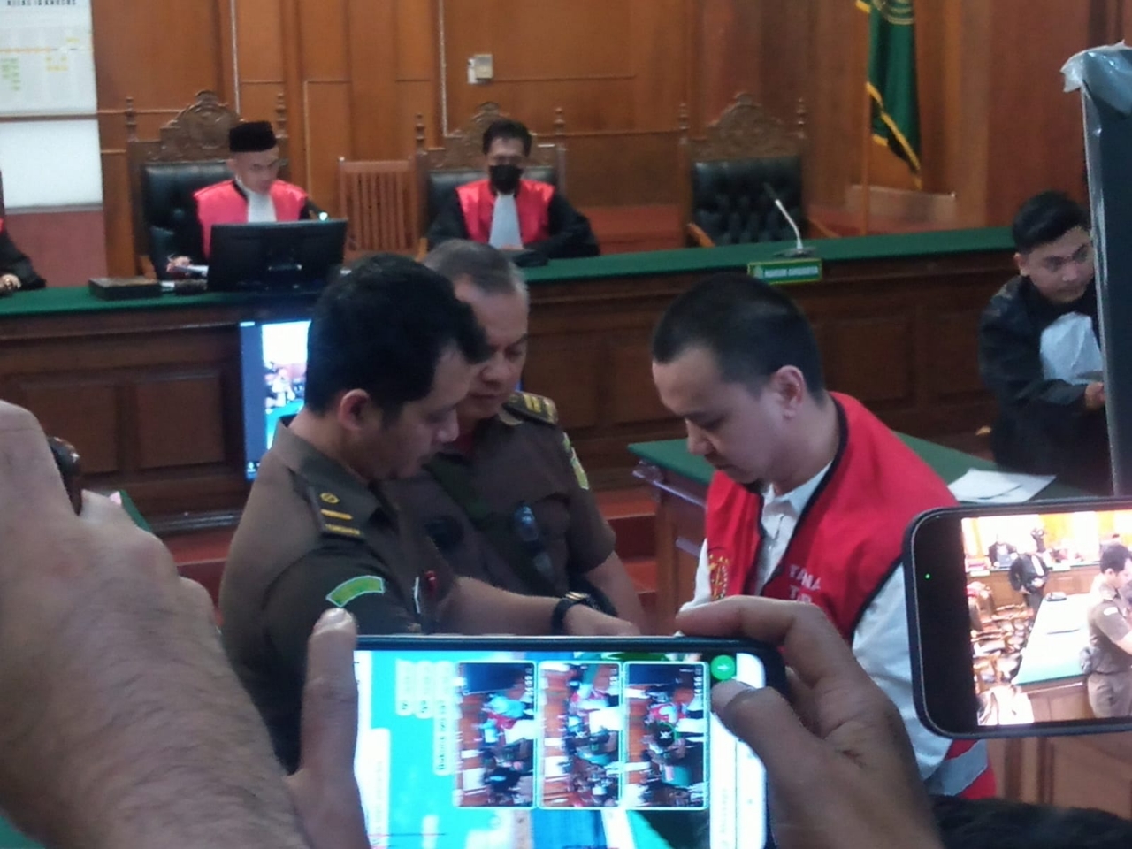 Billy Handiwiyanto Sebut Dakwaan JPU Cacat Formil