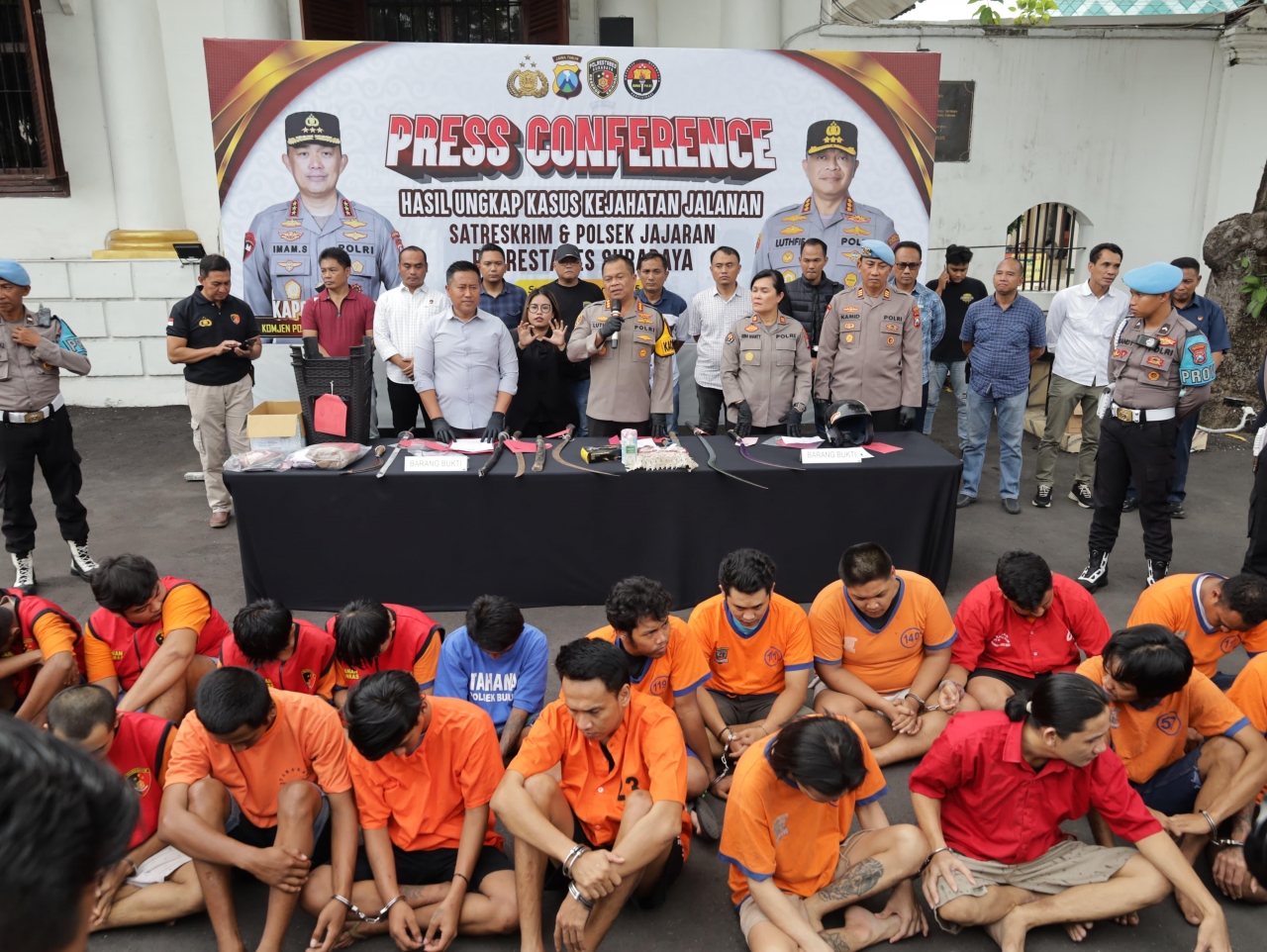 Resah kan Warga Surabaya, 24 Tersangka Diamankan Polrestabes Surabaya 