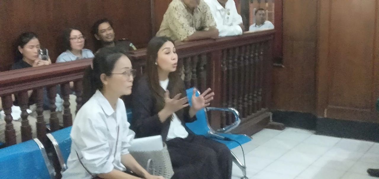 Terdakwa Juliana Yasa Putra Didakwa Gelapkan Perabotan Kakaknya Senilai 25 juta