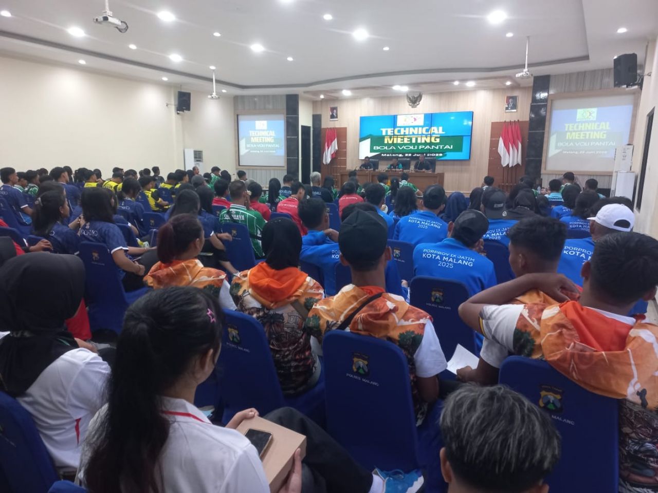Ratusan Atlet Dari 13 Kabupaten Ikuti Voli Pantai Porprov IX Jatim