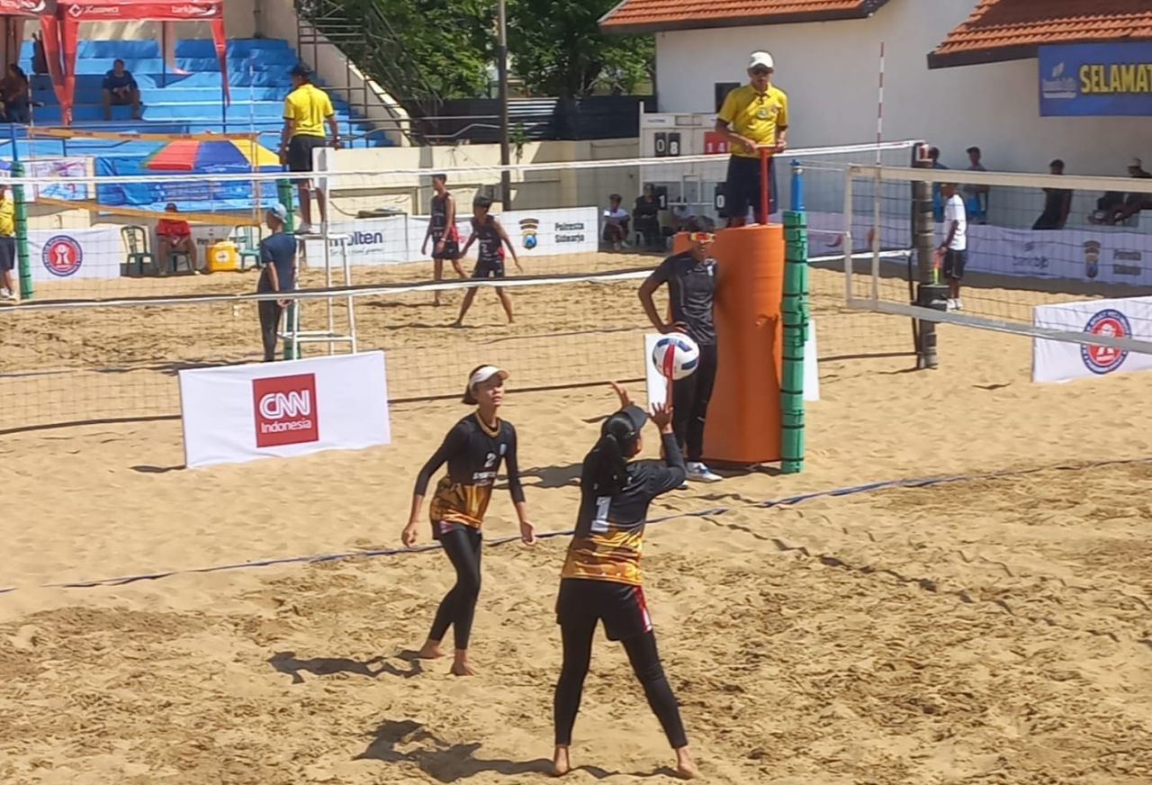 25 Tim Putra dan  24 Tim Putri Ikuti Kejurnas Voli Pantai Antar Klub U 17 MAVI Cup 2025
