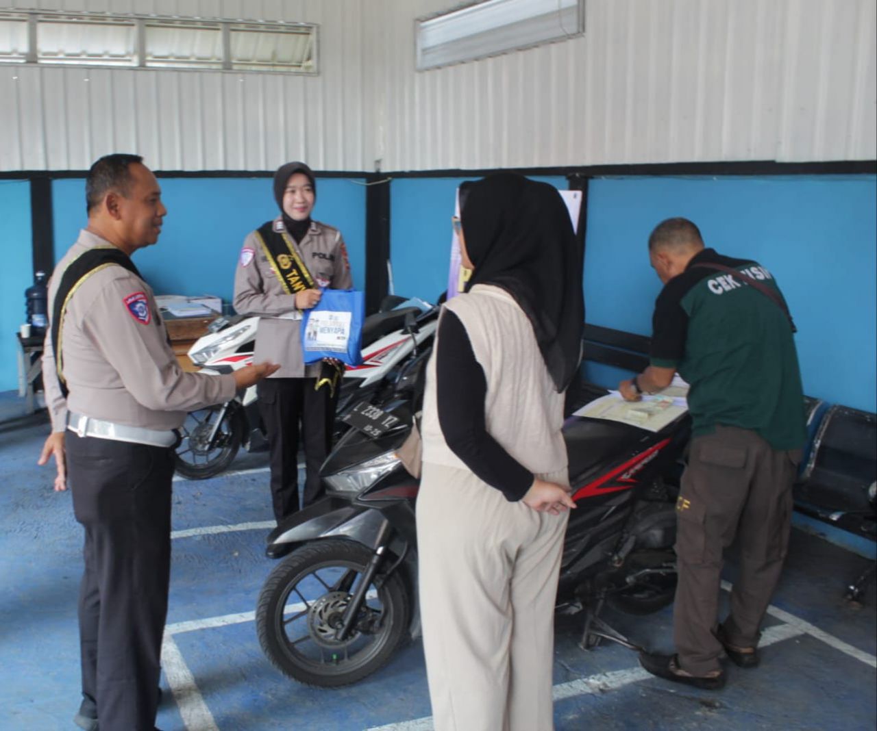 Polantas Menyapa, Samsat Surabaya Utara Optimalkan Pelayanan