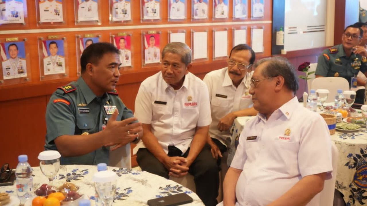 Puspenerbal - Yayasan Dharma Wirawan Sepakat Tandatangani PKS Penyelenggaraan Proses Pembelajaran SMK Penerbangan