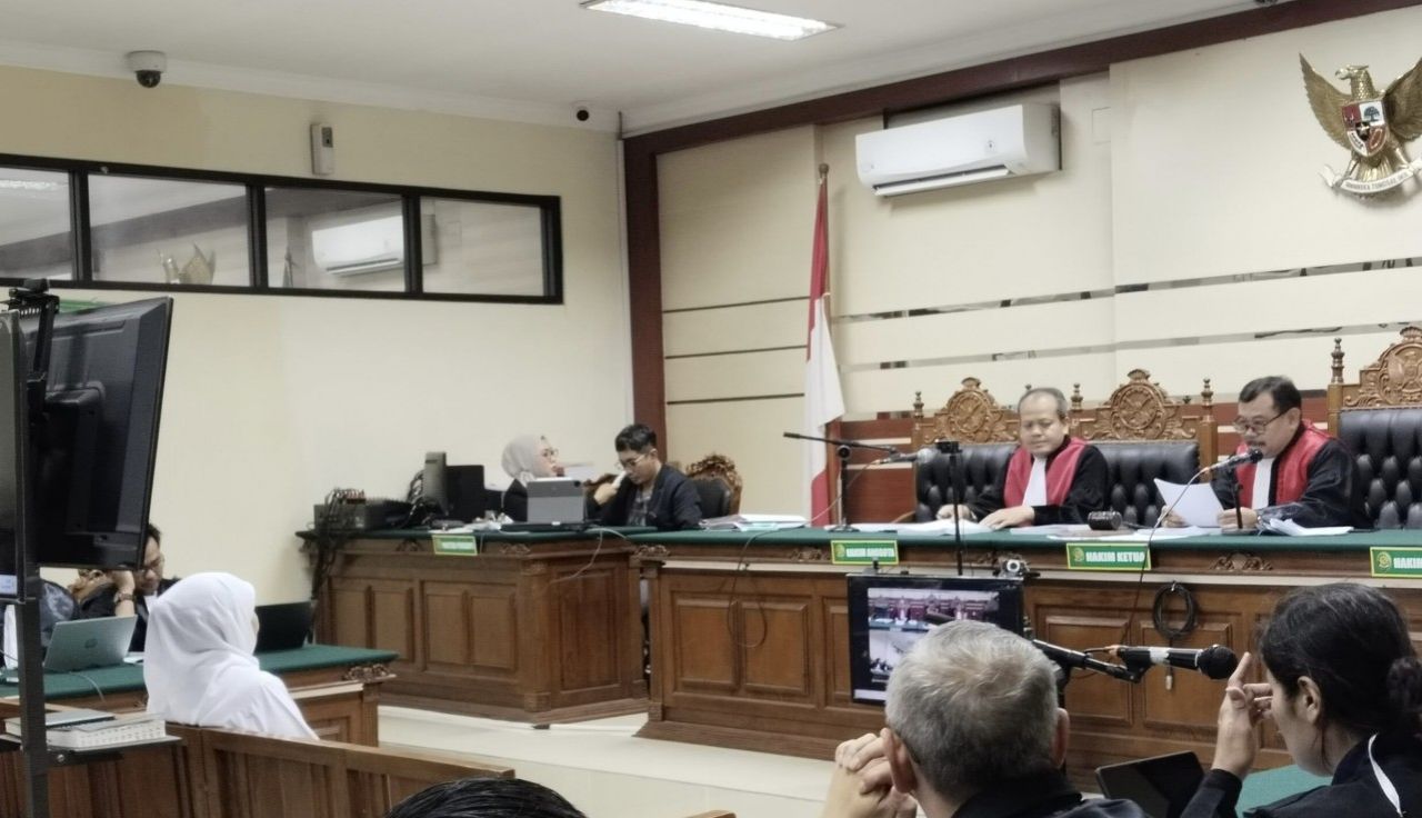 Khofifah Bantah Tuduhan Penerimaan Fee Dana Hibah, Kuasa Hukum Sebut Tak Ada Alat Bukti