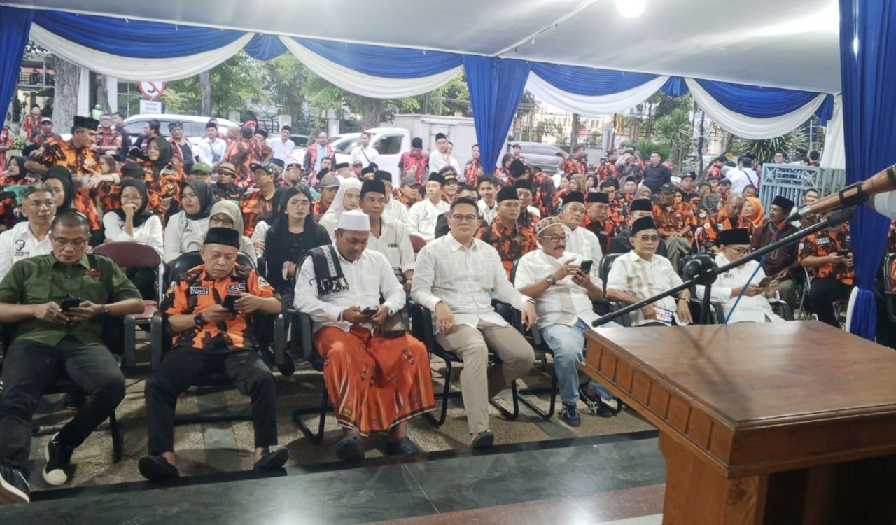 Pemuda Pancasila Jatim dan Gapeknas Gelar Buka Puasa Bersama serta Santunan Anak Yatim