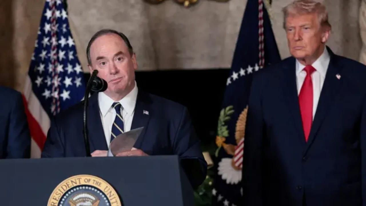 Menteri AL AS John Phelan Mundur di Tengah Ketegangan Iran, Isu Konflik Internal Menguat