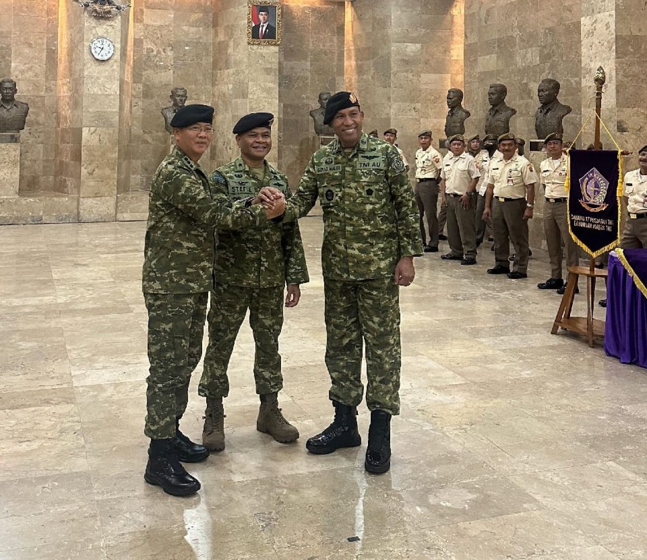 Kolonel Laut (KH) Bayu Kurnianto Resmi Jabat Wakil Kepala Pusat Sejarah TNI