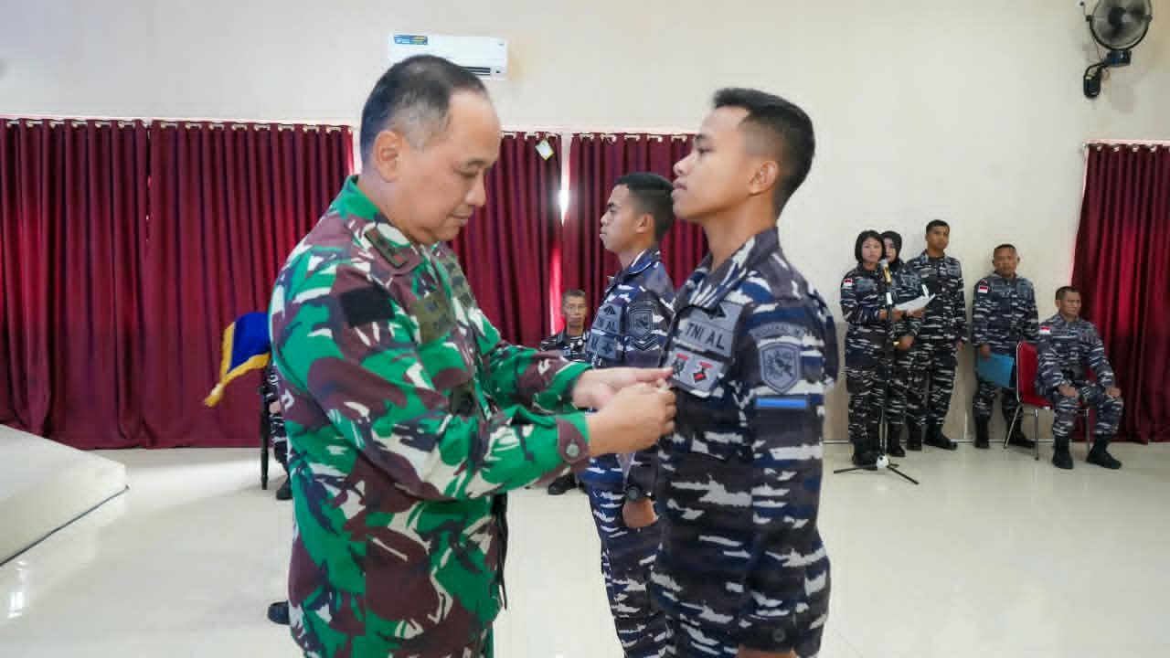 Perkuat Keamanan Siber Prajurit TNI AL, Dankodaeral IX Buka Pelatihan Kecakapan Digital