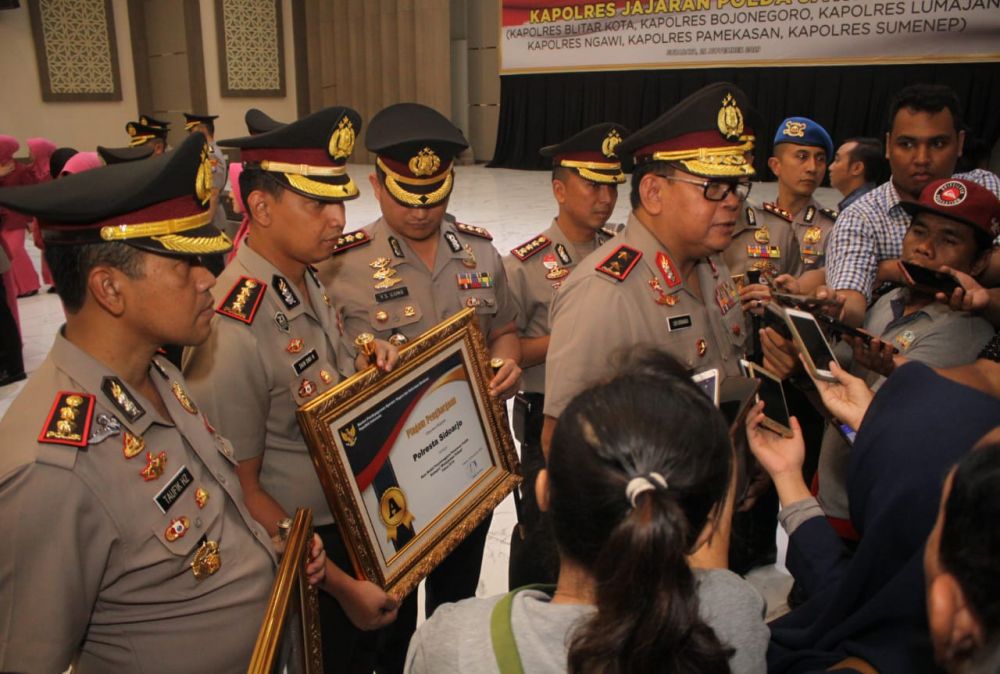Kapolda Jatim Pimpin Sertijab Pejabat Utama dan Kapolres