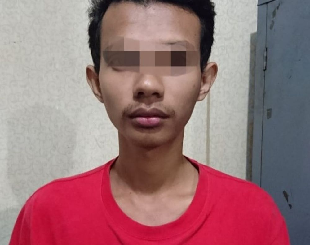 Terekan CCTV , Maling Hend Phone Di Surabaya Dipenjarakan