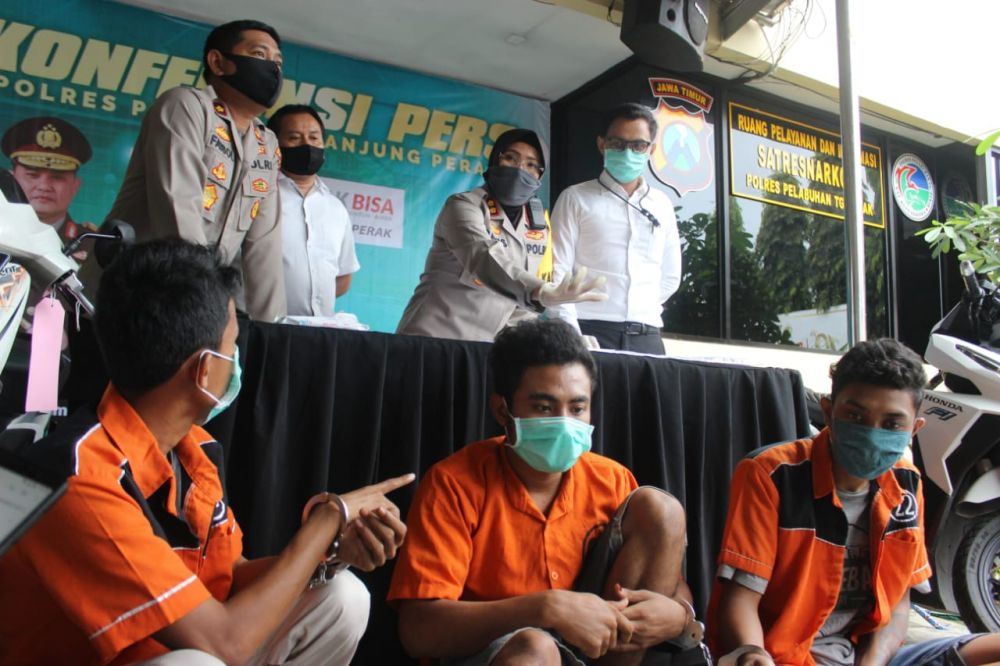 Akibat Melawan Petugas, Satu Dari Tiga Pelaku Curanmor Ditembak 