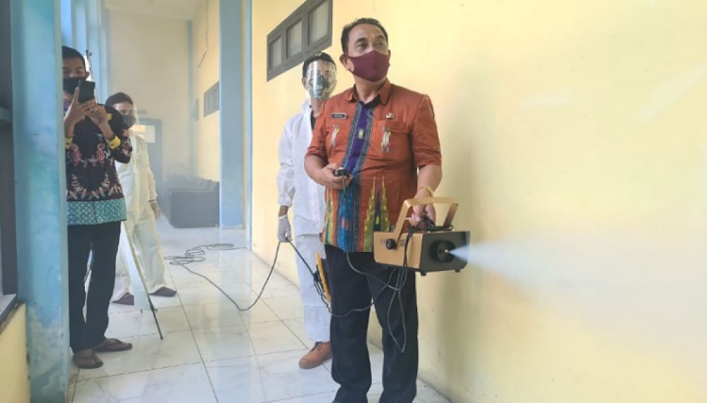 SAI CLEAN Gandeng Dinas Perikanan Lamongan Lakukan Fogging Disinfektan