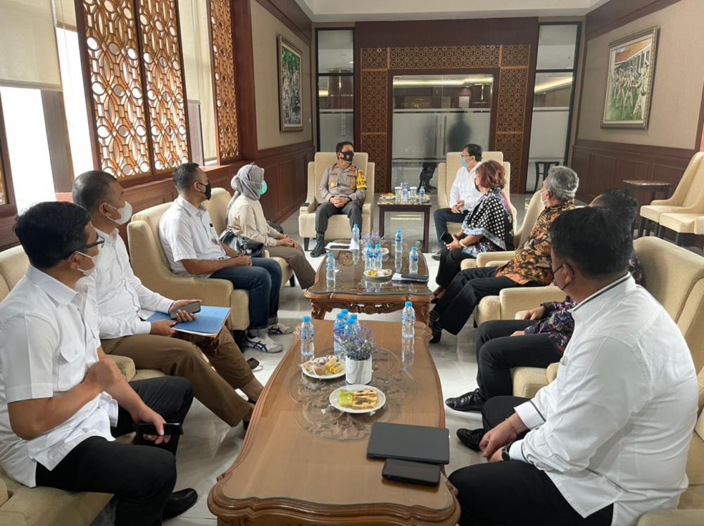 Kapolda Jatim Terima Audiensi Provider Seluler