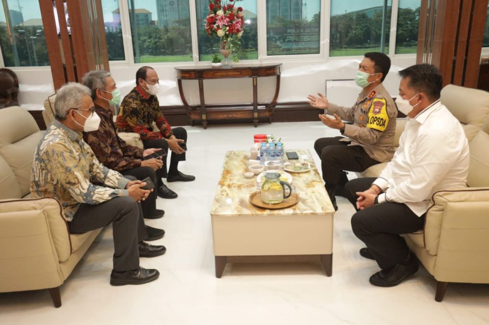 Kapolda Jatim Sambut Audiensi PT. Semen Indonesia