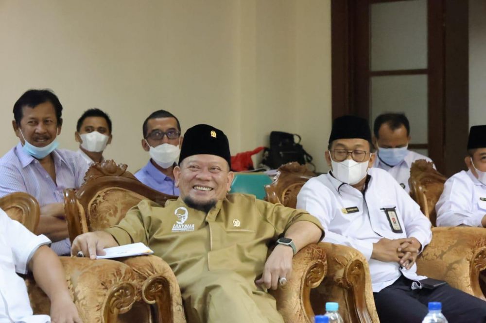 Buka Puasa Bersama FOKUS, Ketua DPD RI Sampaikan Pentingnya Peran Staf