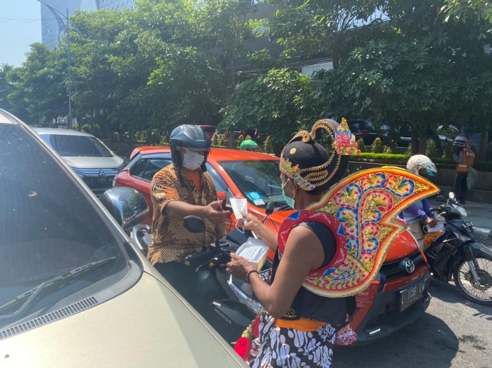 Ingatkan Prokes diTengah Pandemi, Surabaya Datangkan Sosok Gatotkaca